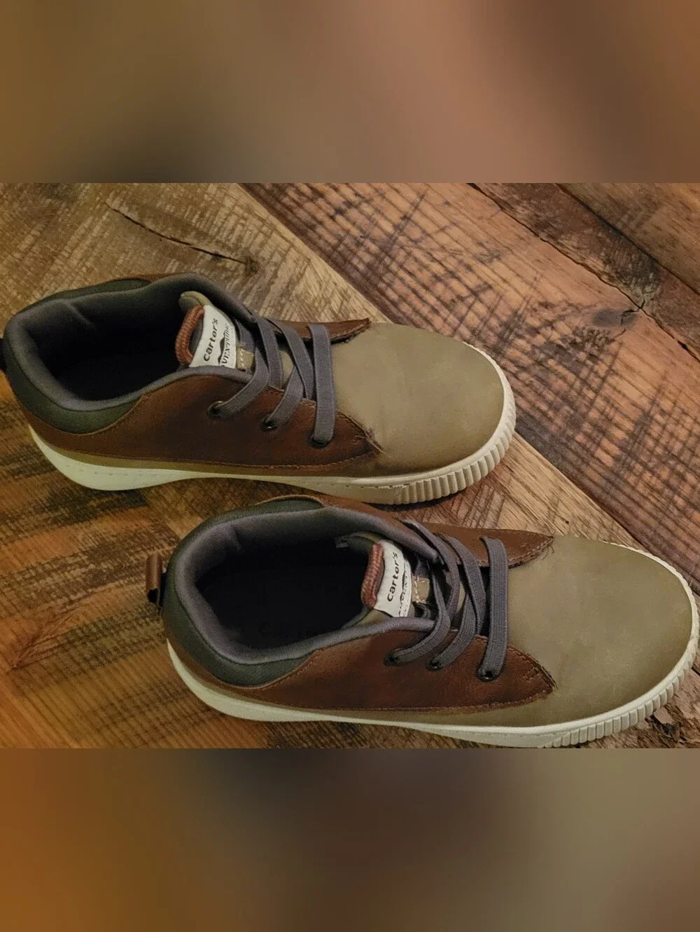 Kid's Dress Shoes- Size 2, Carter's Adventure